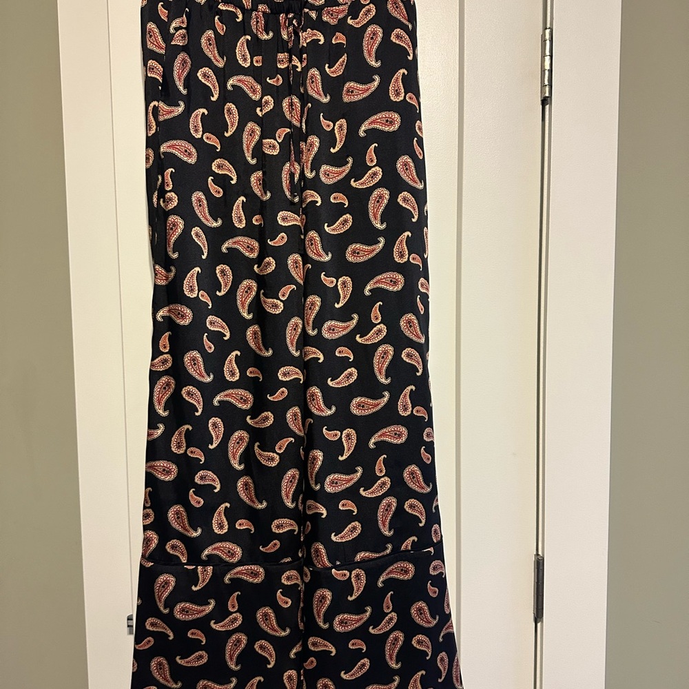 Anthropologie black paisley, wide leg satiny drawstring pants. Medium